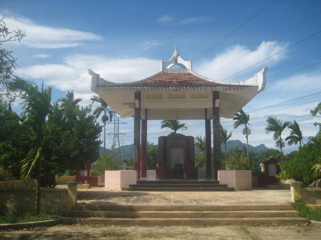 The tomb of the tomb of Hoang Dieu.